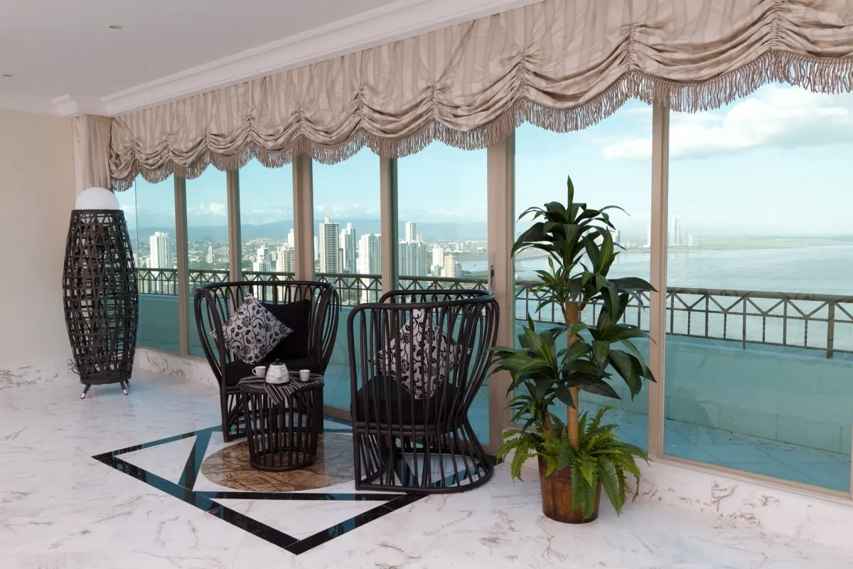 se vende penthouse en punta pacifica ciudad de panama