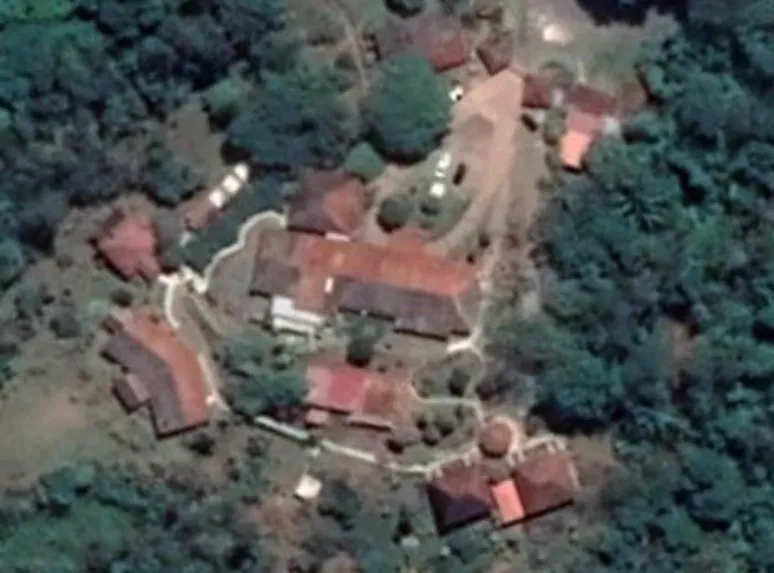 POSADA (Hotel) EN VENTA EN CERRO LA VIEJA, PROVINCIA DE PENONOMA.