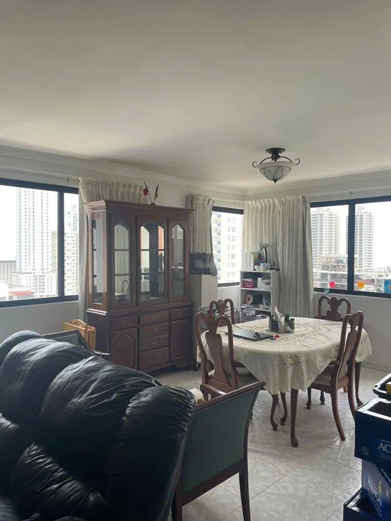 APARTAMENTO EN VENTA EN EDIFICIO COUNTRY PARK, SAN FRANCISCO, CIUDAD DE PANAMÁ. DE 151 METROS CUADRADOS.
