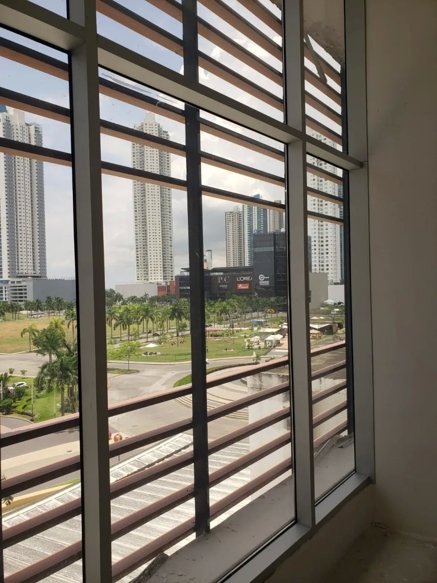 COMMERCIAL OFFICE FOR SALE IN TOWN CENTER, COSTA DEL ESTE, PANAMA CITY...