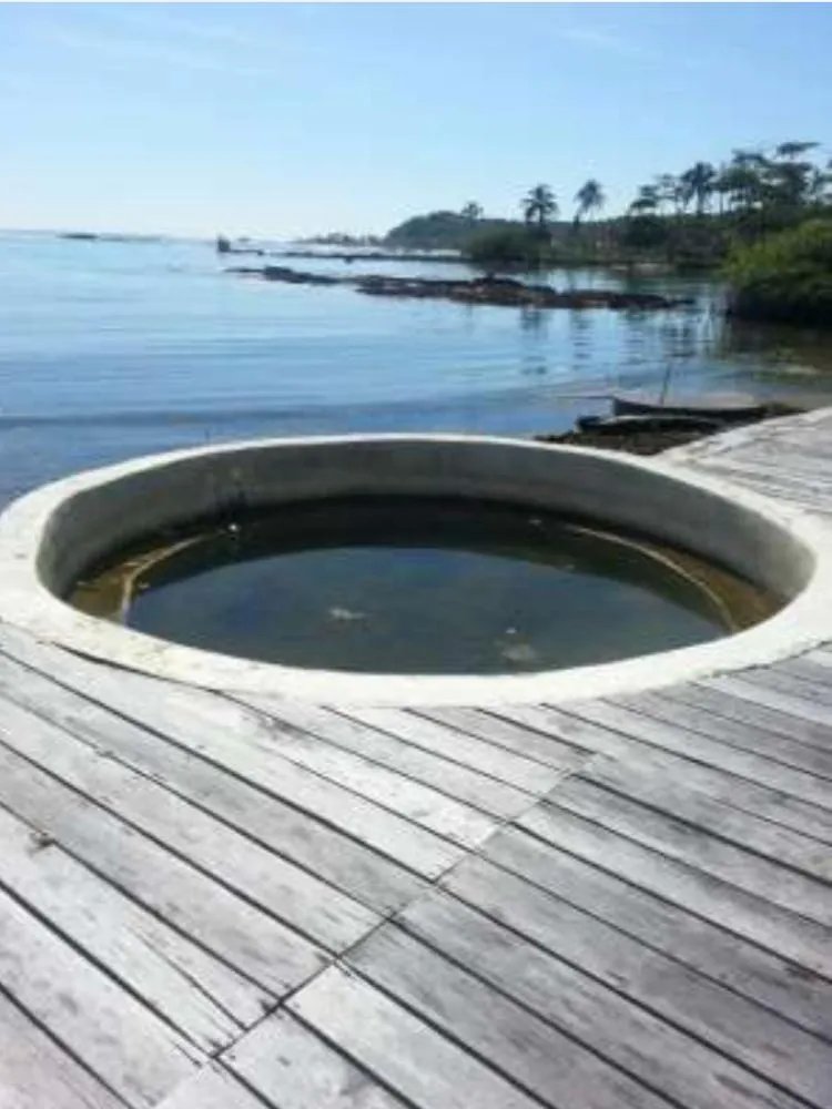 PROPERTY FOR SALE Caribbean beach front home and boat dock for sale with almost 2 acres of land minutes from San Blas islands - Bargain!