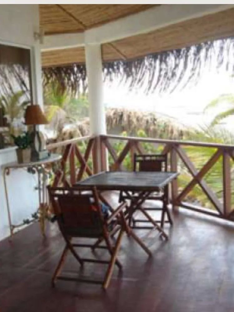 PROPERTY FOR SALE Caribbean beach front home and boat dock for sale with almost 2 acres of land minutes from San Blas islands - Bargain!