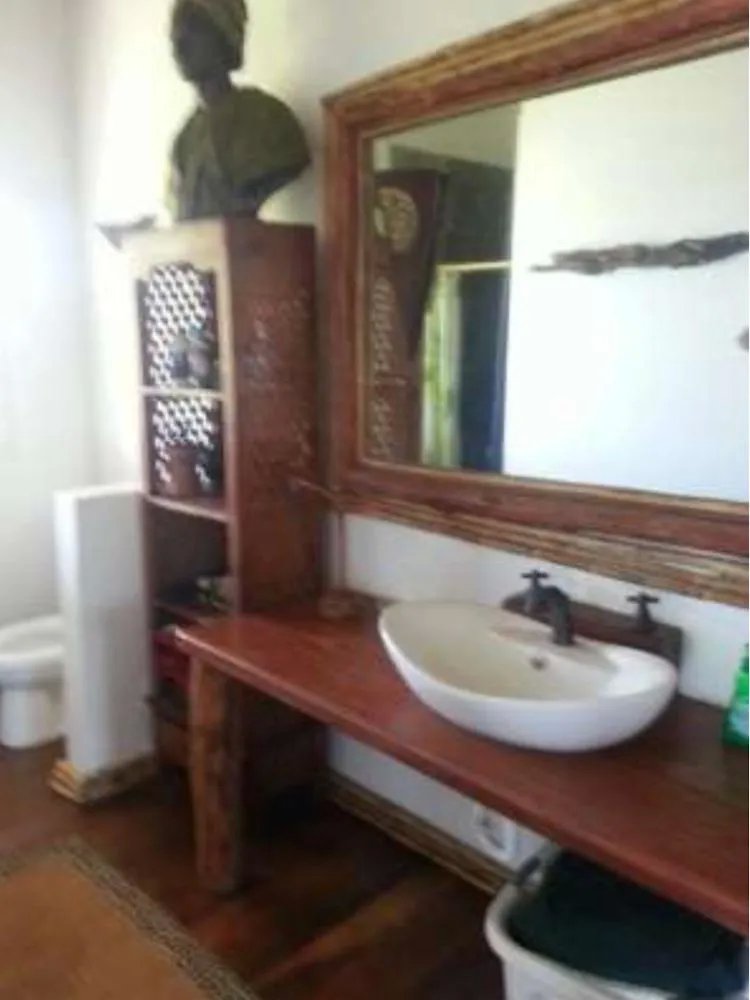 PROPERTY FOR SALE Caribbean beach front home and boat dock for sale with almost 2 acres of land minutes from San Blas islands - Bargain!