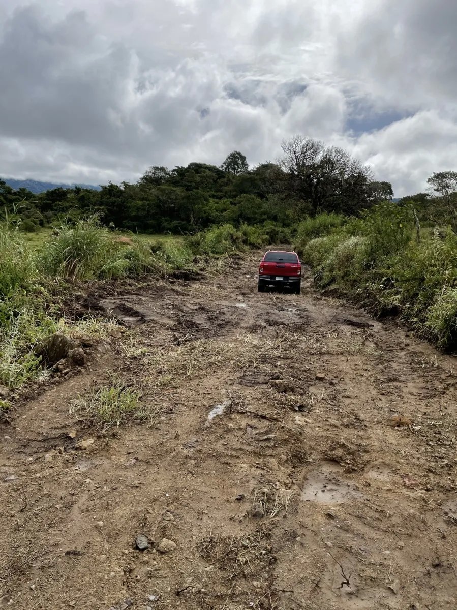 Terreno perfecto para un complejo familiar en el altiplano con vistas ...