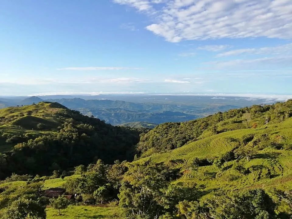 Cattle ranch or private hideaway with amazing views