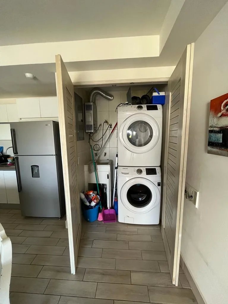 DEPARTAMENTO EN VENTA EN PLAYA CARACOL, CHAME BANKS