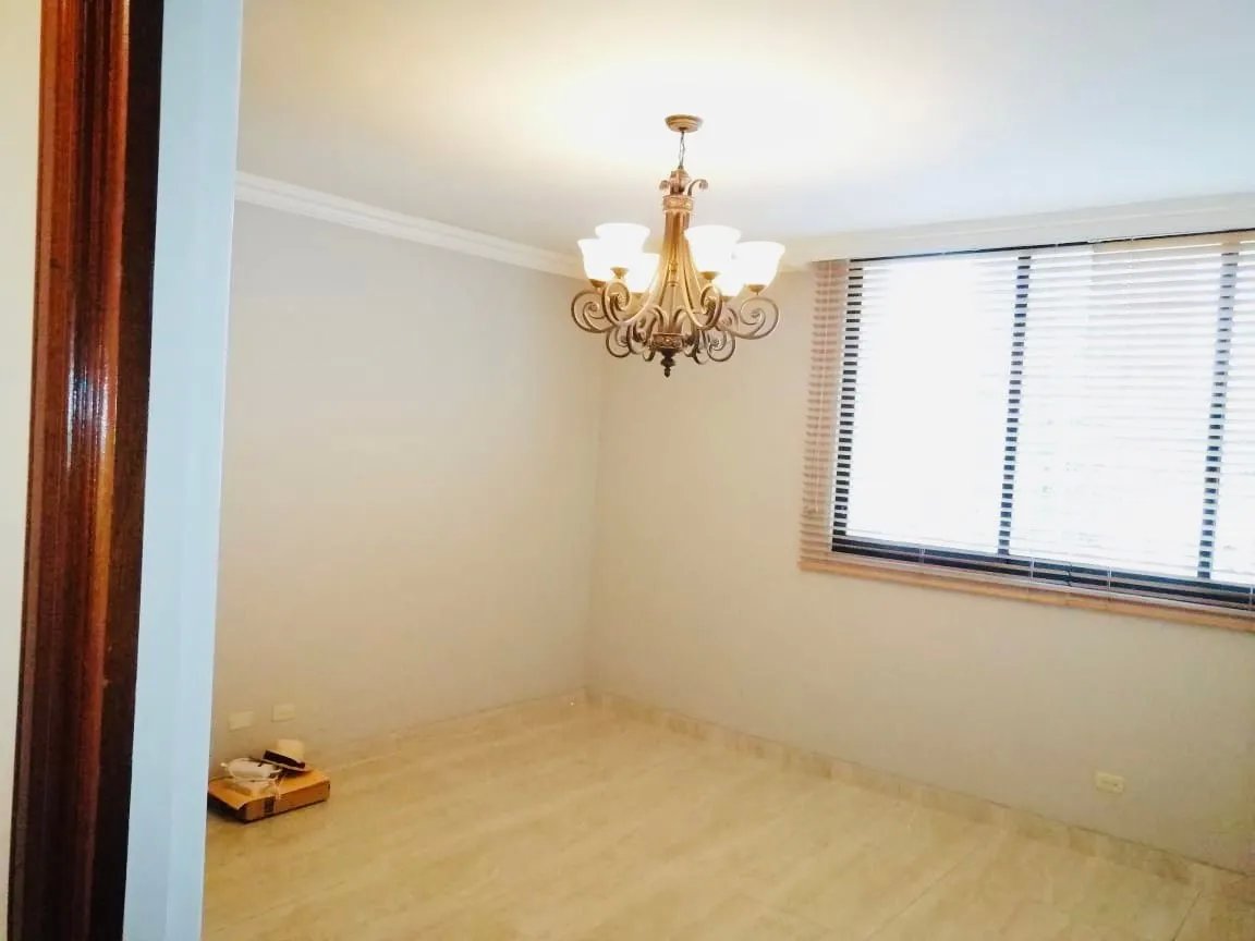 Property for sale in Golden Palace, Punta Paitilla, Panama City.
