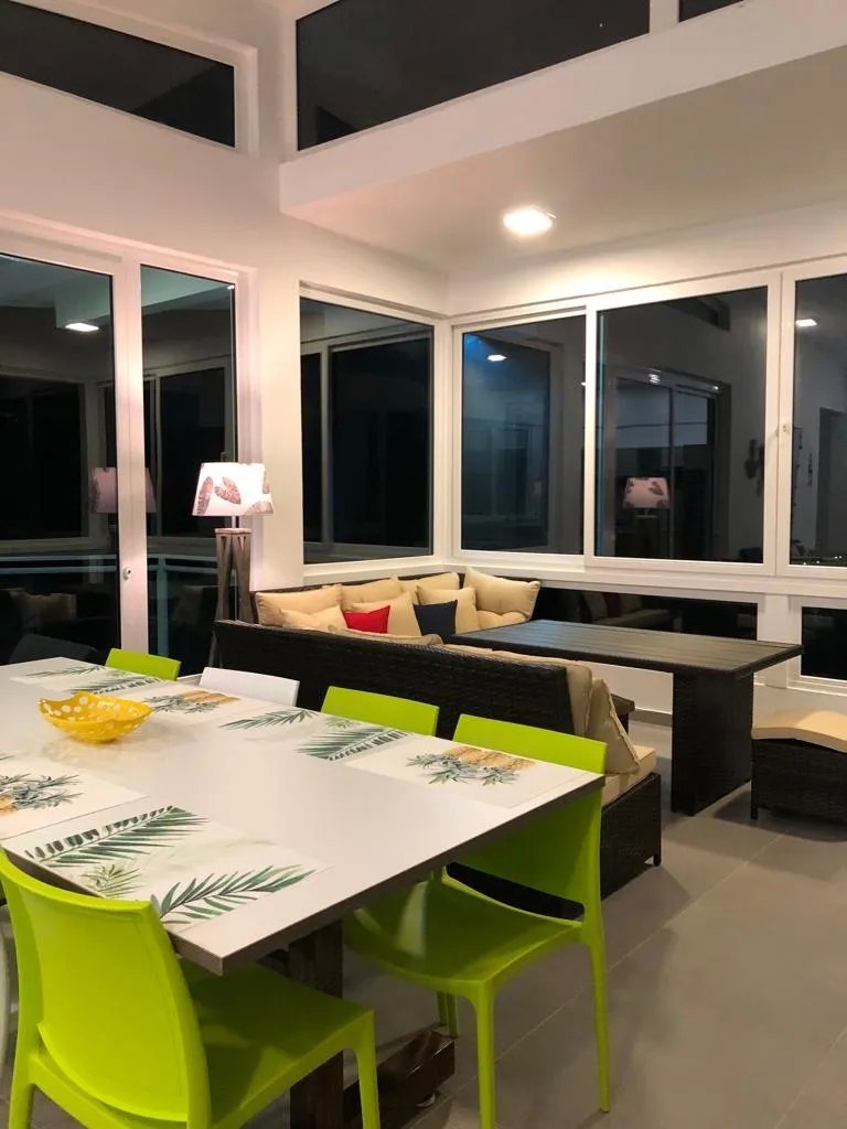 Duplex for Sale in Colon
