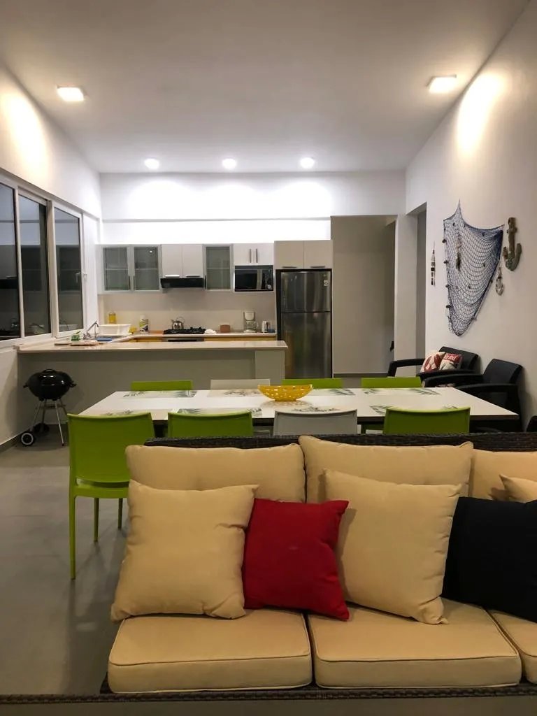 Duplex for Sale in Colon
