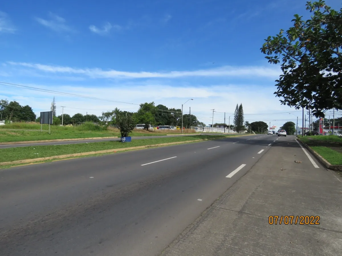 Lote comercial en la carretera Interamericana en David
