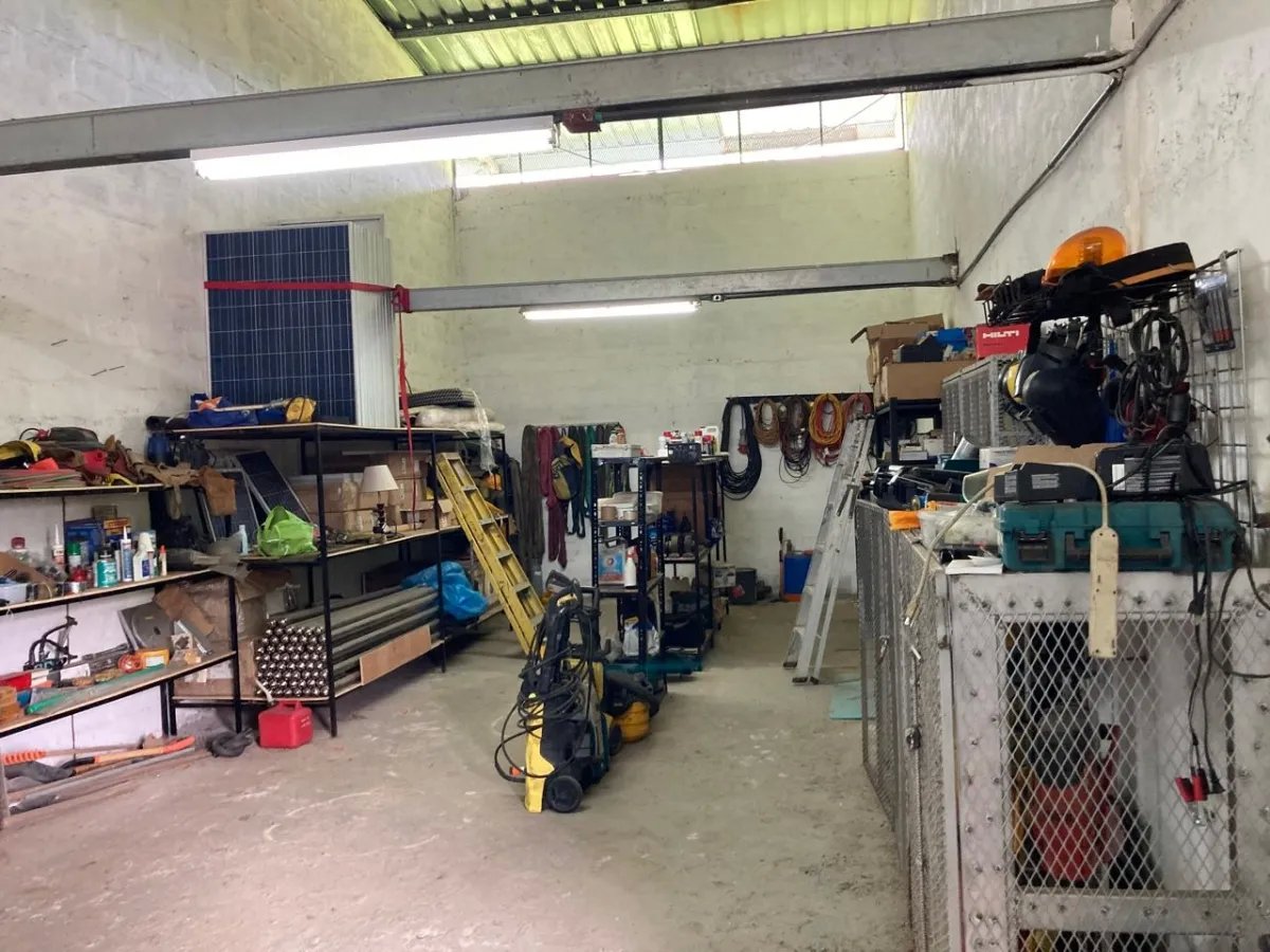 Huge workshop, offices and residential building on a large plot of land