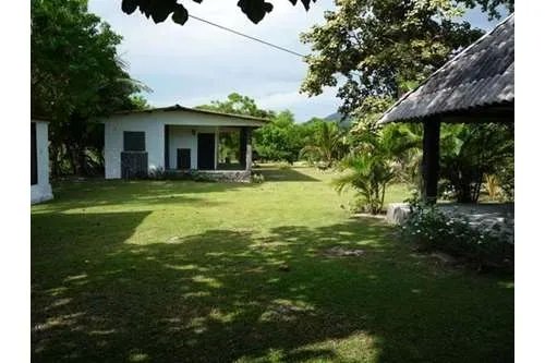Se vende casa de playa frente al mar, playa malibu, gorgona. panamá