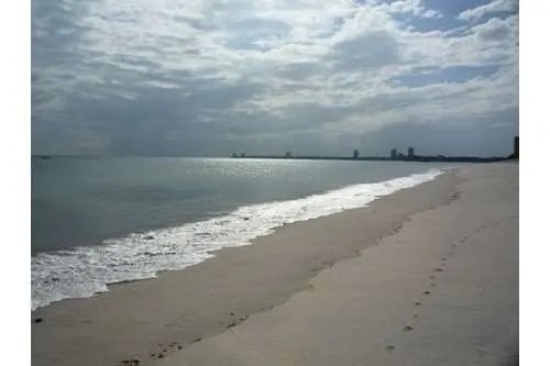 Se vende casa de playa frente al mar, playa malibu, gorgona. panamá