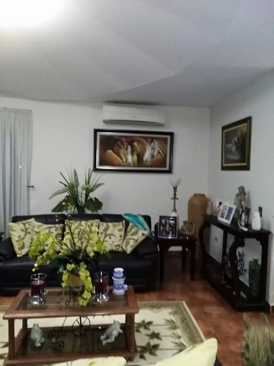Casa unifamiliar en venta en aguadulce