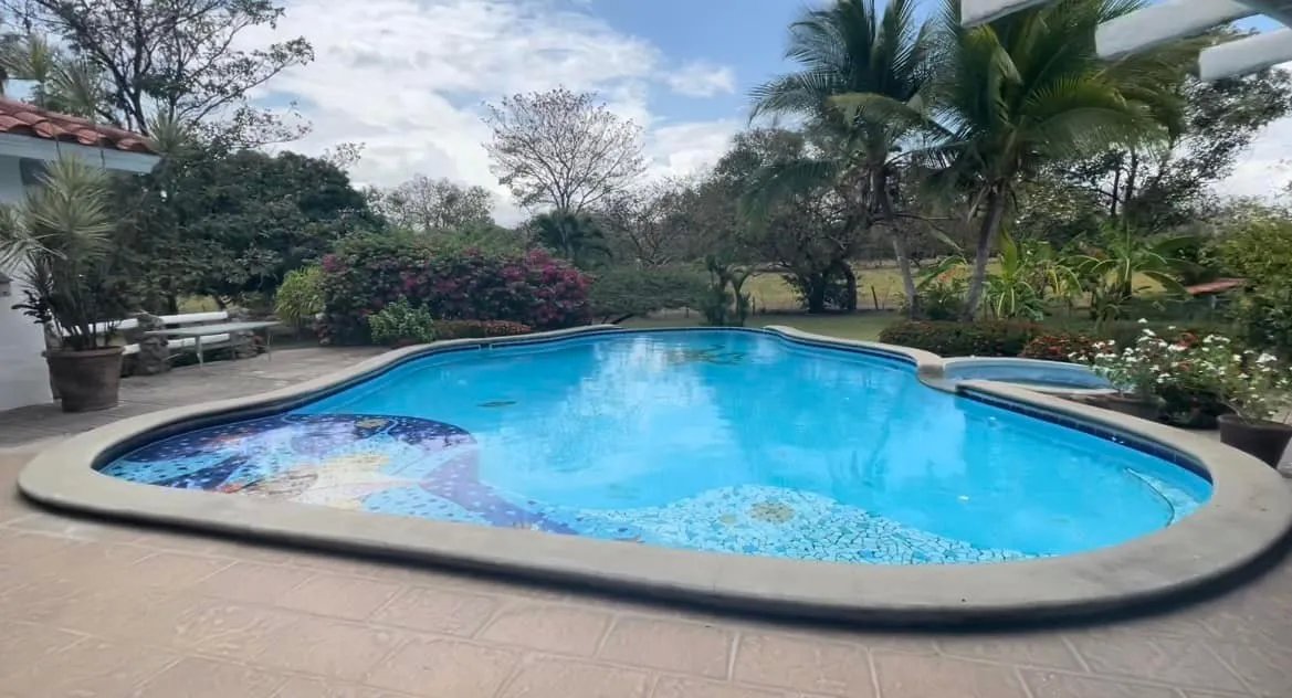 Se vende casa en punta barco, panama