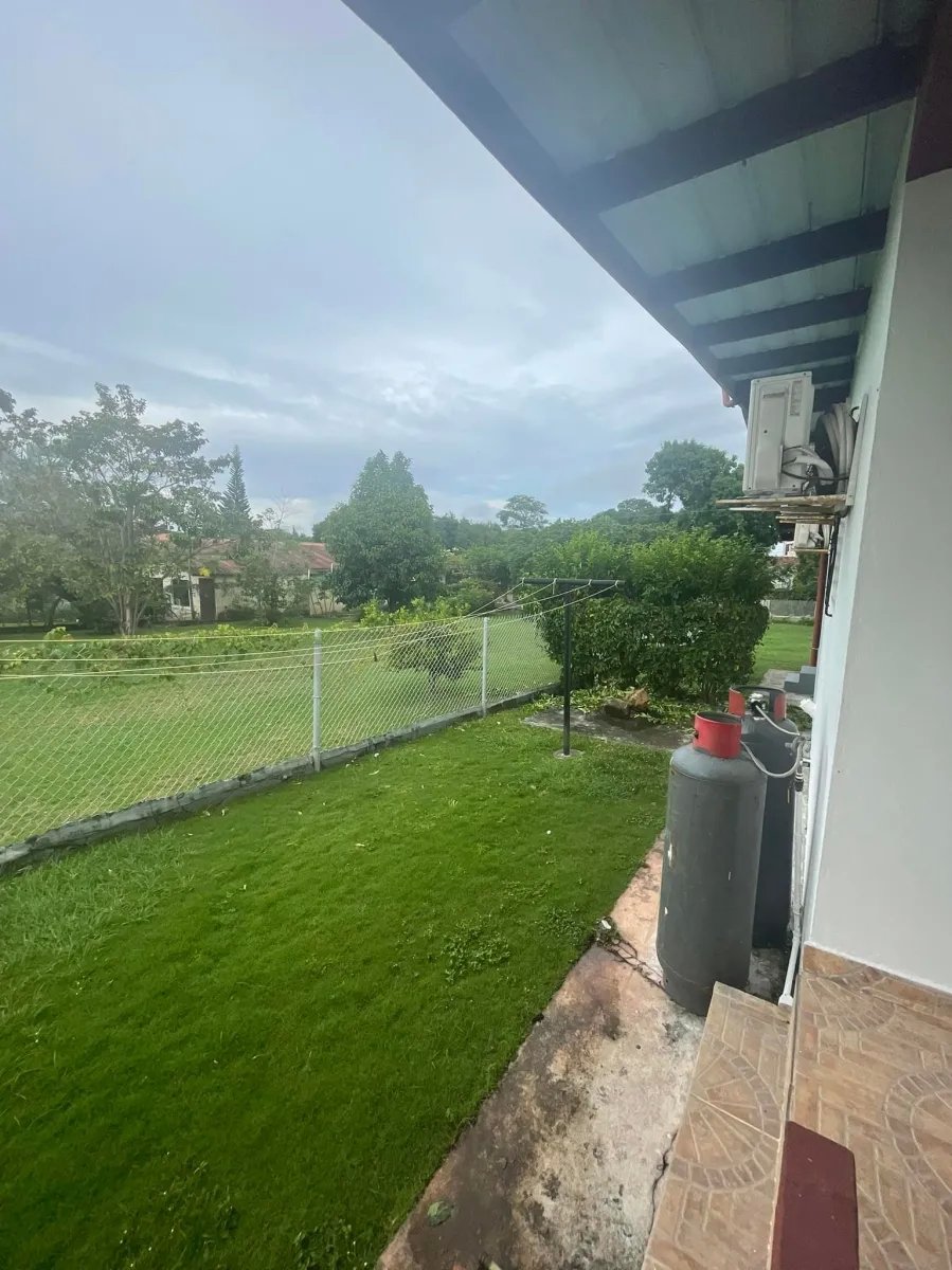 Se alquila casa en coronado