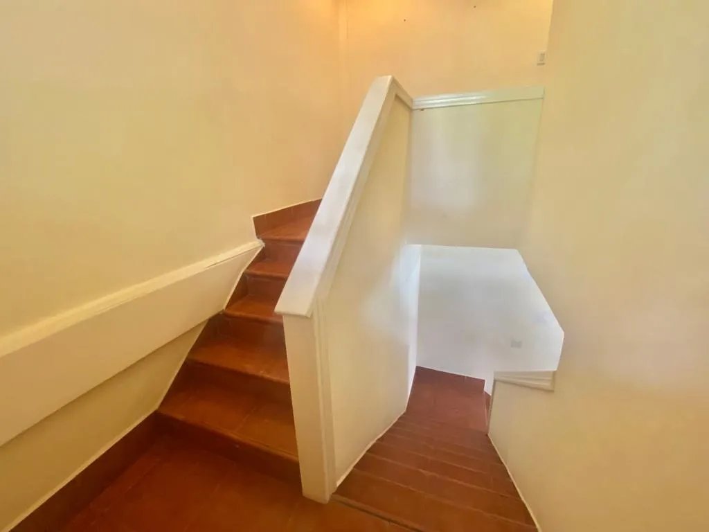 Venta de casas dúplex en albrook con apartamento completo para invitad...