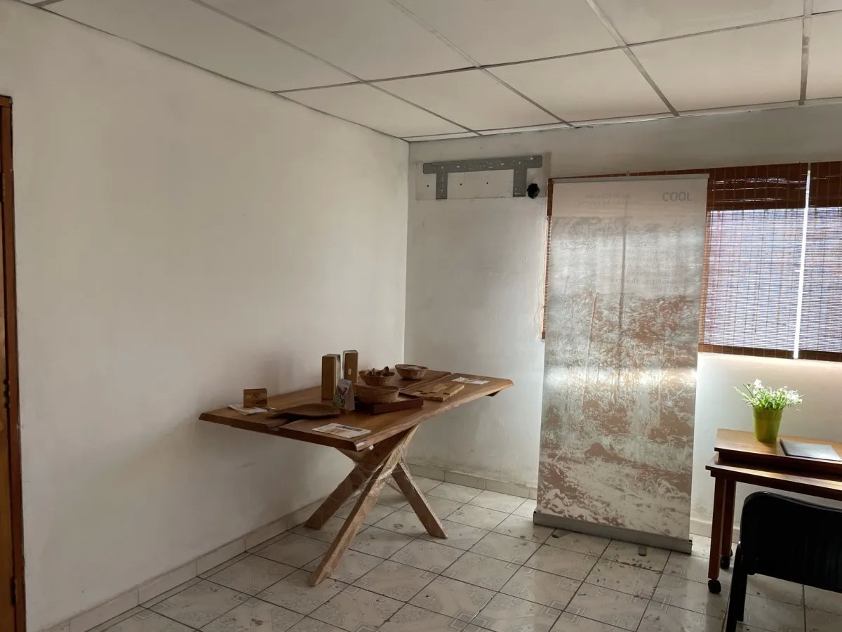 Casa u oficina en el centro de las lajas - cerca de la playa