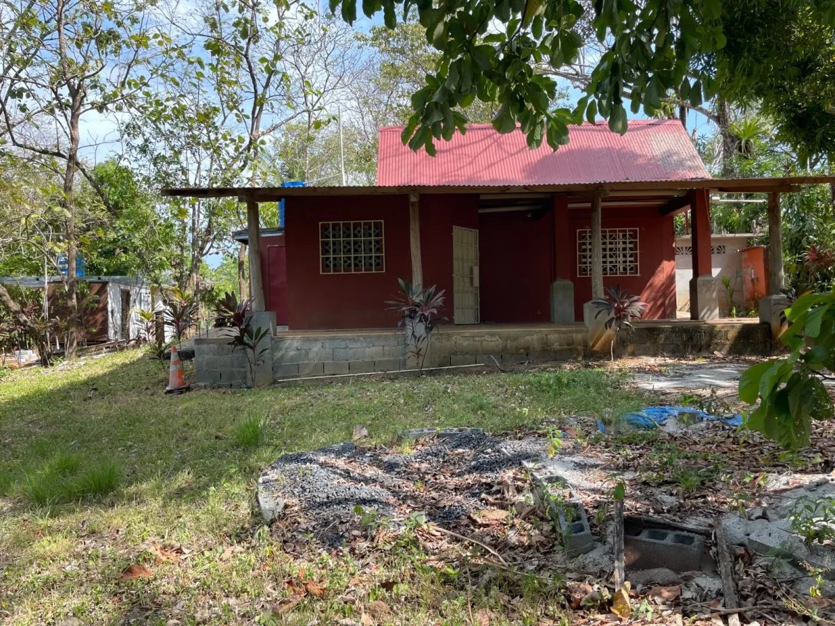 Casa en venta en santa catalina, veraguas.