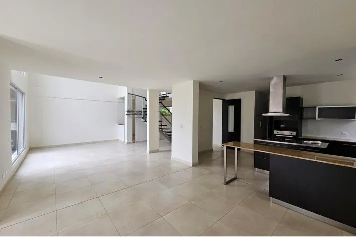 Venta de casa en villa sur, costa sur