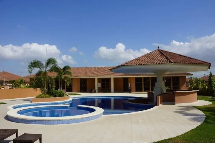 Casa en venta en sunset coast, costa sur
