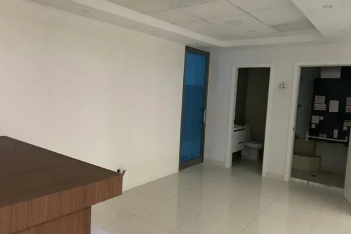 Oficinas en alquiler entre vía israel y vía brasil, panamá