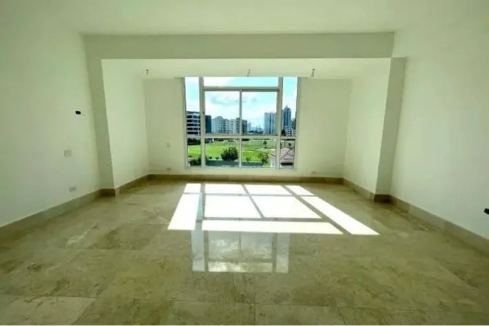 Venta de apartamento en santa maría golf  country club