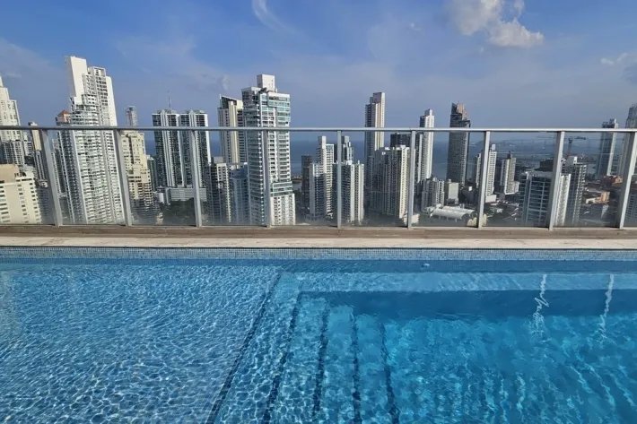 Venta de apartamento en ph signature point, la cresta, bella vista