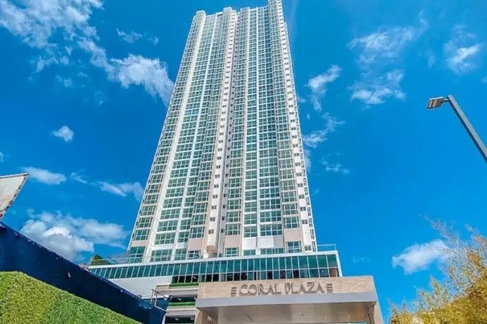 Alquiler de apartamento amoblado ph coral plaza, avenida ricardo j. al...