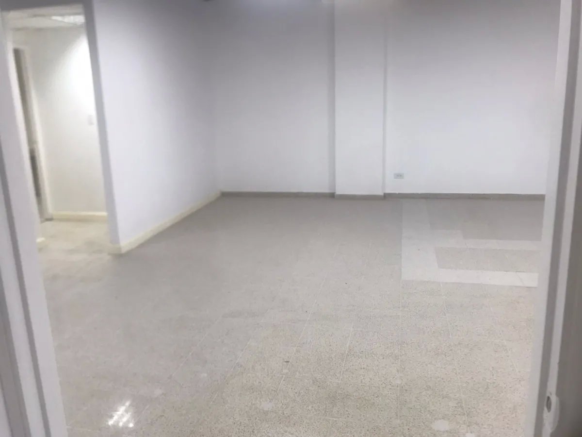Alquiler de locales comerciales en Plaza Agora, Chanis, Panamá