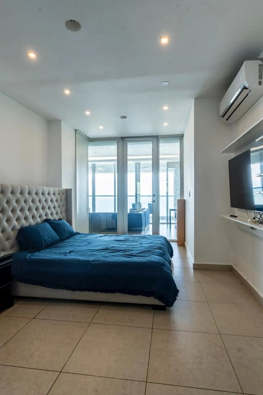 Venta de apartamento amoblado en ph rivage tower