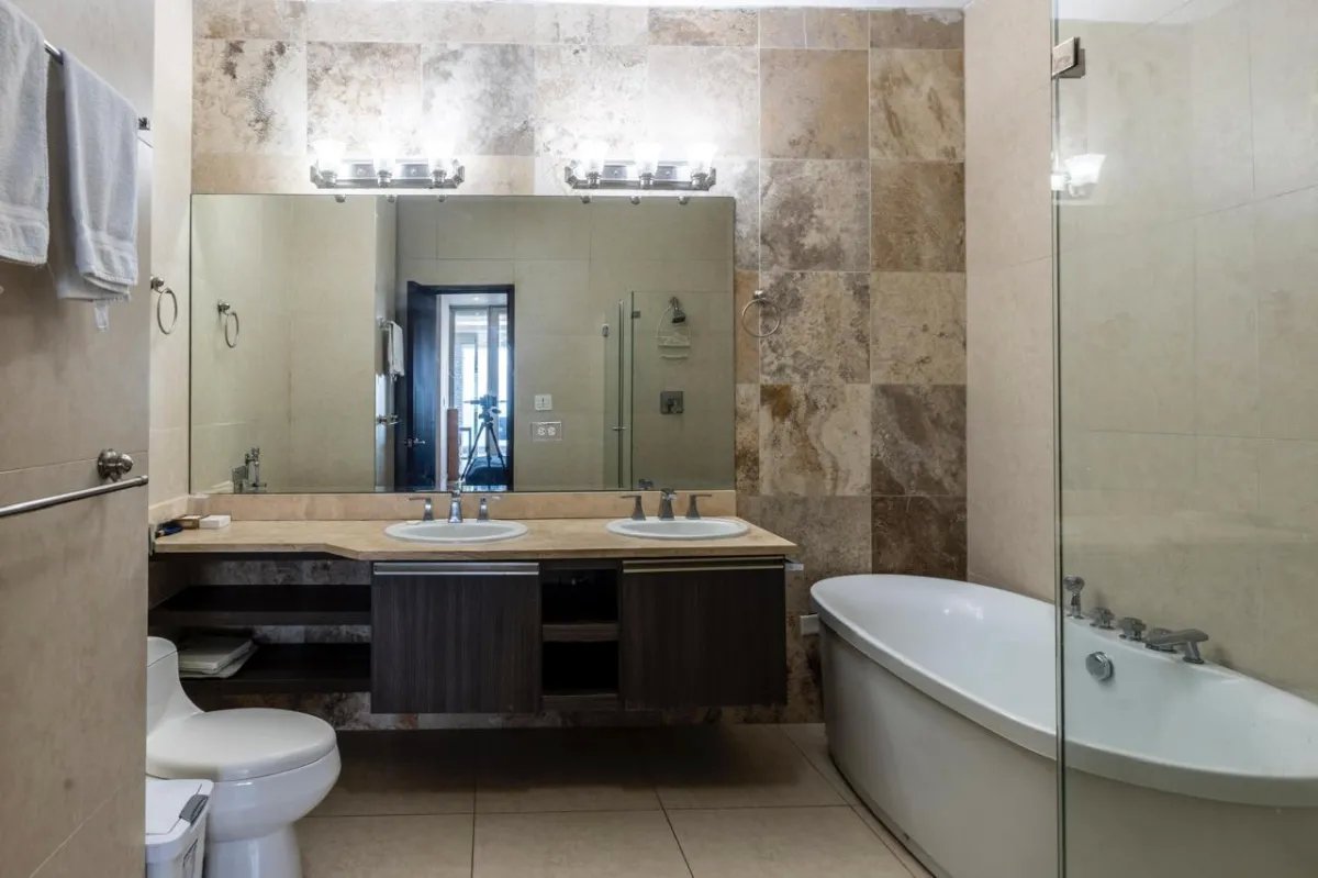 Venta de apartamento amoblado en ph rivage tower