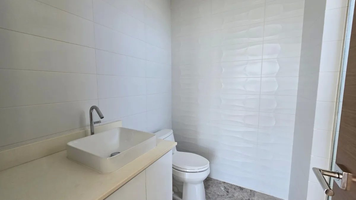 Venta de apartamento en santa maría golf & country club