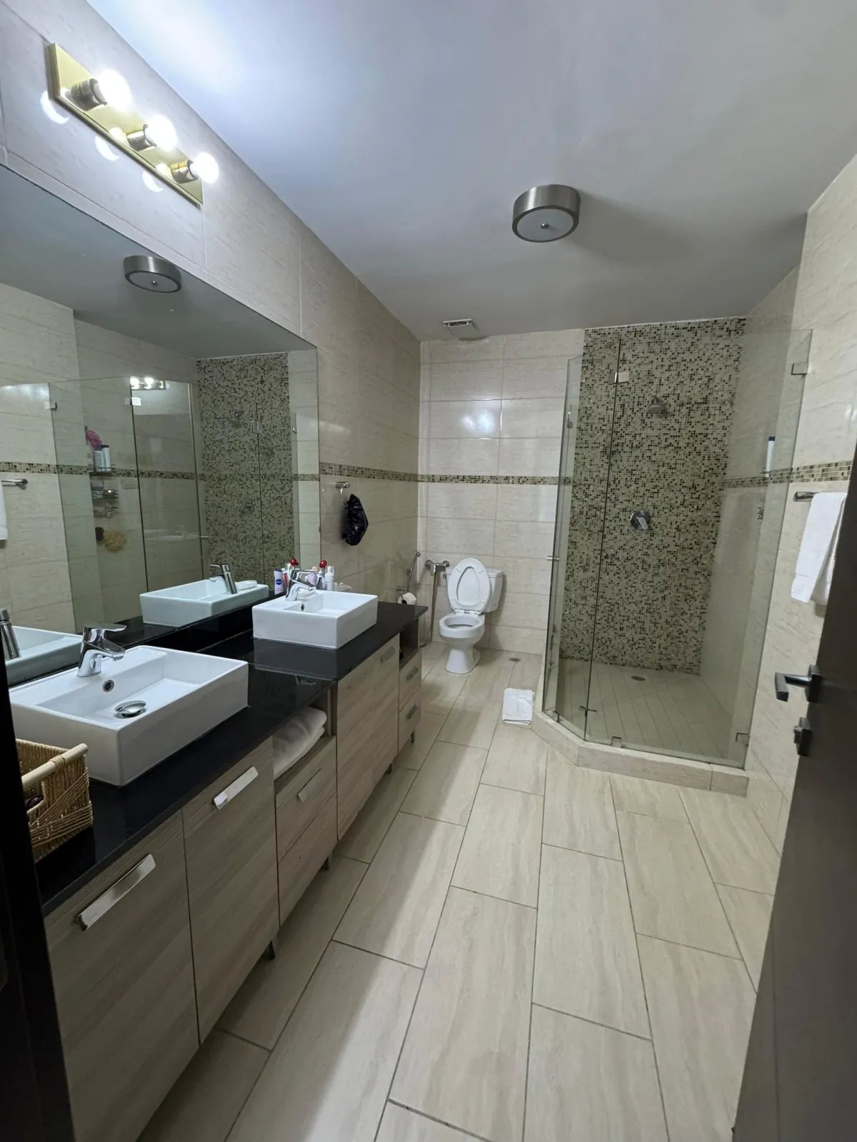 Alquiler/venta de apartamento amueblado en grand tower, punta pacífica