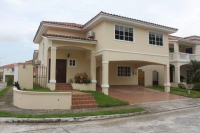 13952 - Altos de panama - casas