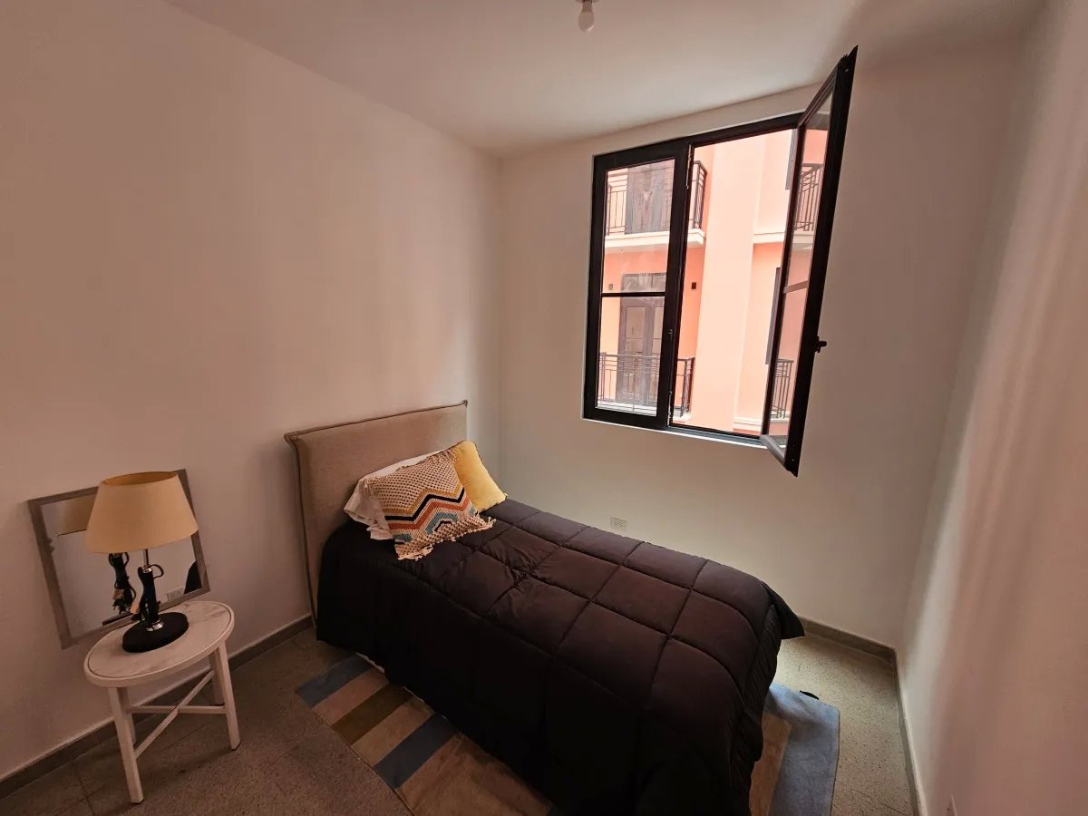 Apartamento en venta santa ana