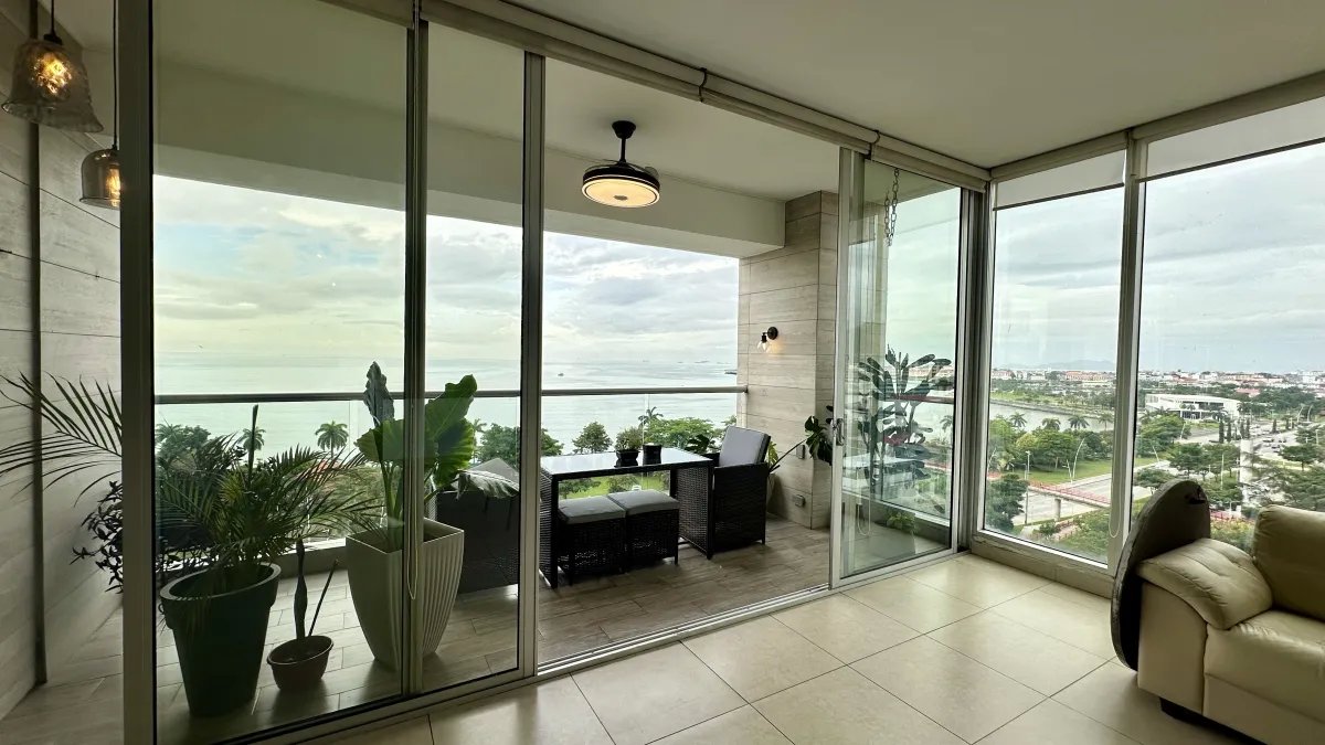 Venta de apartamento en ph rivage, avenida balboa