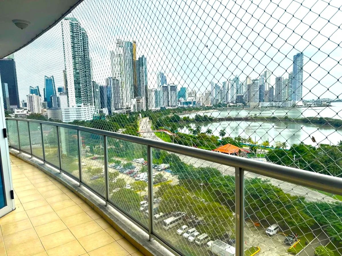 Venta de apartamento en sky ave balboa