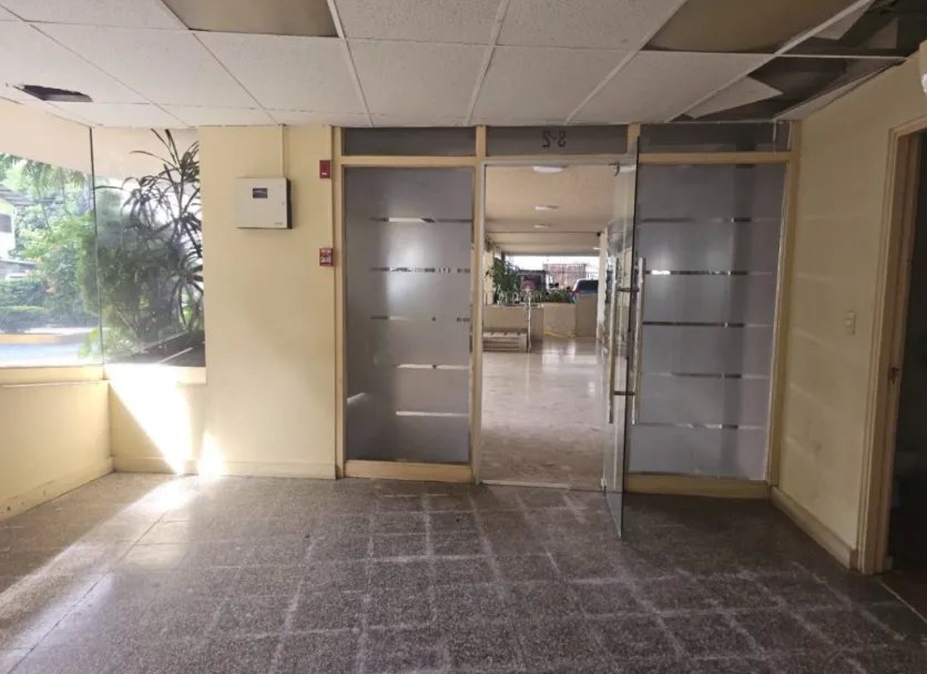 Venta de local comercial en bella vista