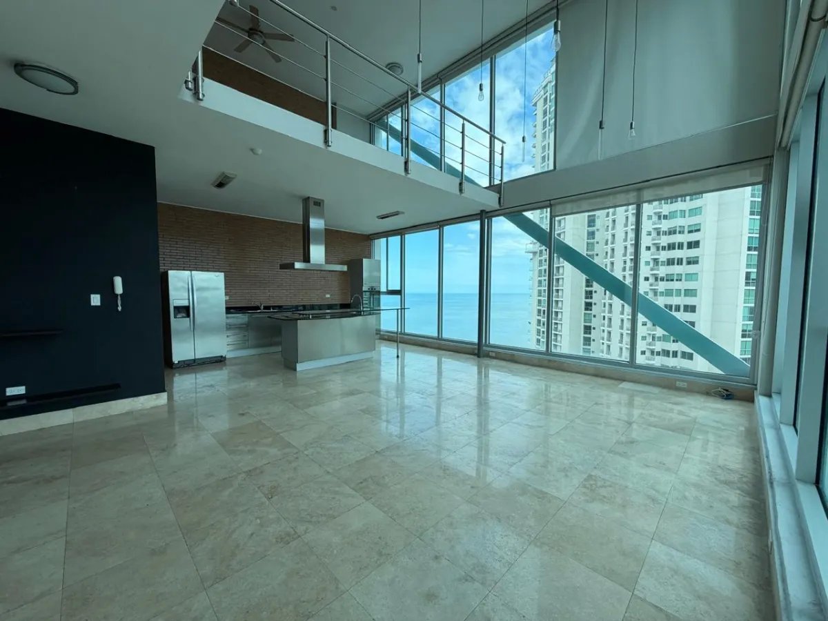 Loft en venta en ph loft four 41  punta pacífica