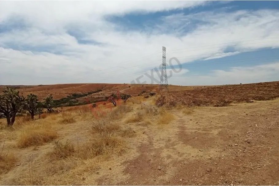 Excelente terreno en venta en ex hacienda de cuevas, guanajuato.