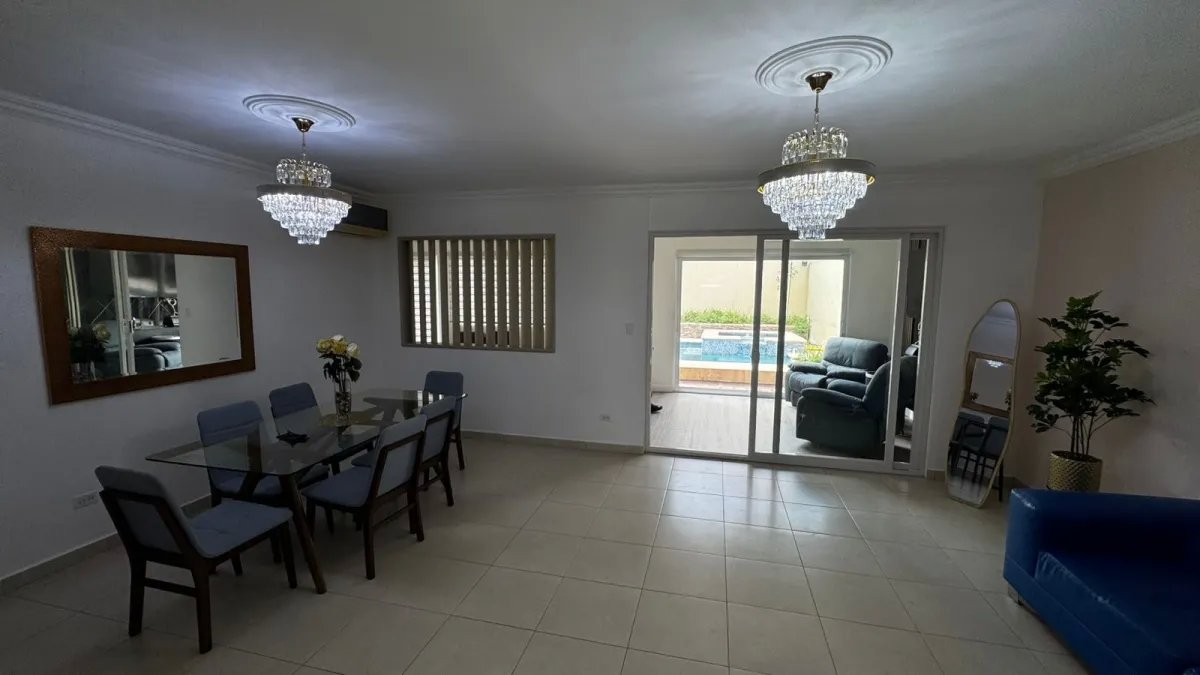 Venta de casa en ph villa tivolii, villas del golf