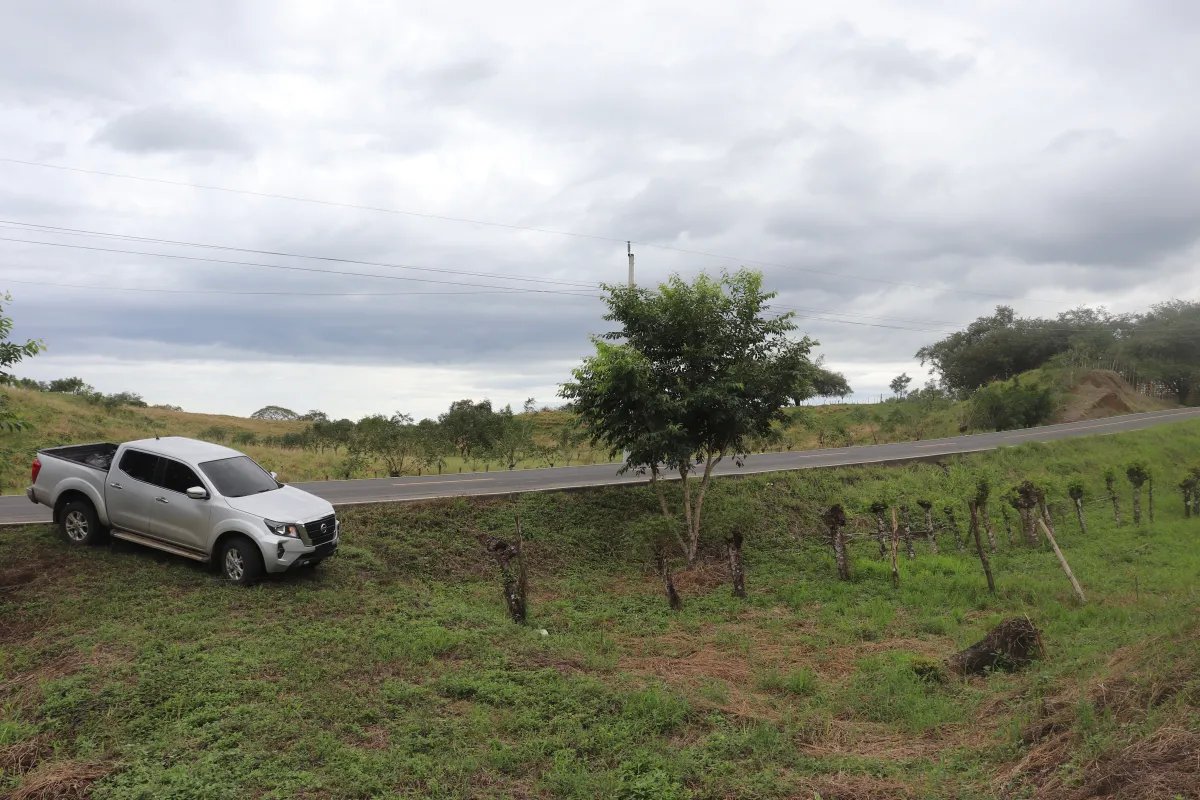Venta de lote en cañas  cerca de playa venao