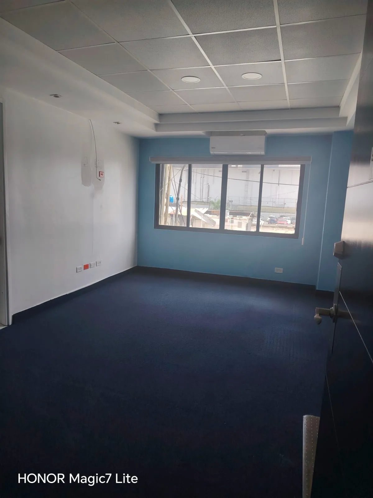 Alquiler de oficina 525 m2 en edificio beta continental, obarrio