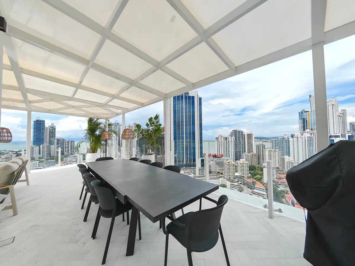 Apartamento de lujo con terraza en marbella, panamá