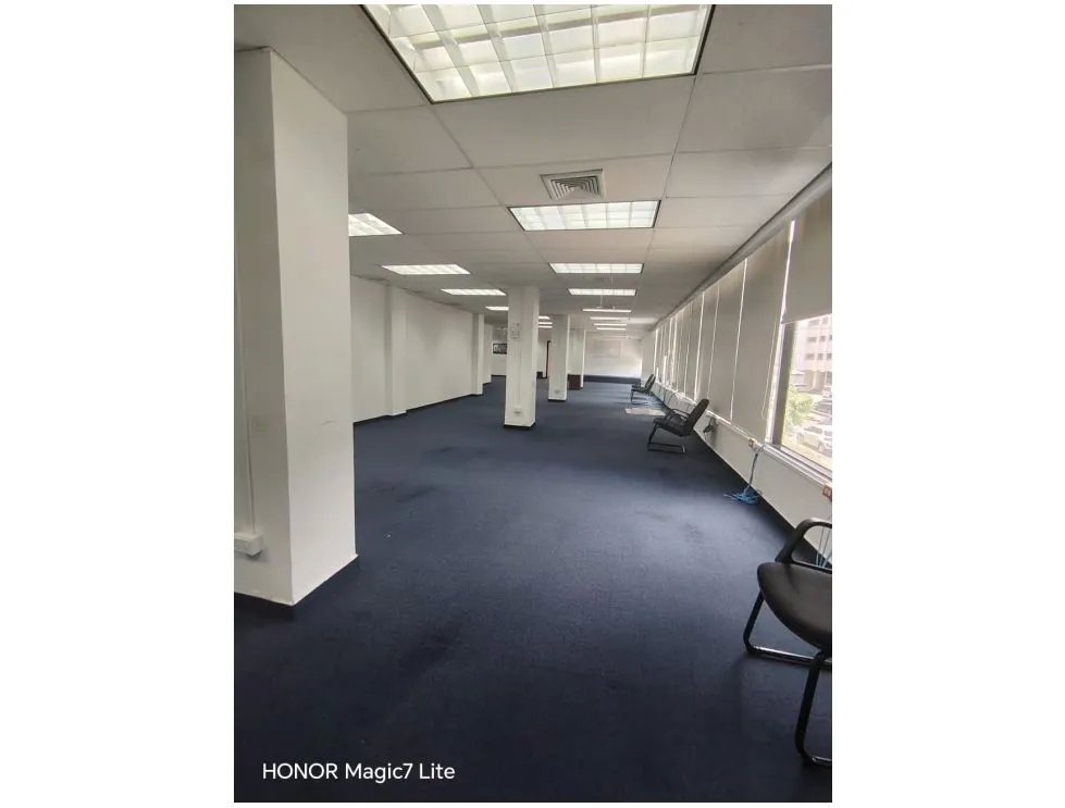 Alquiler de oficina 525 m2 en edificio beta continental, obarrio