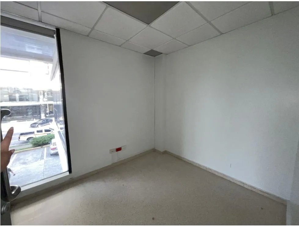 Alquiler de local comercial en av. balboa