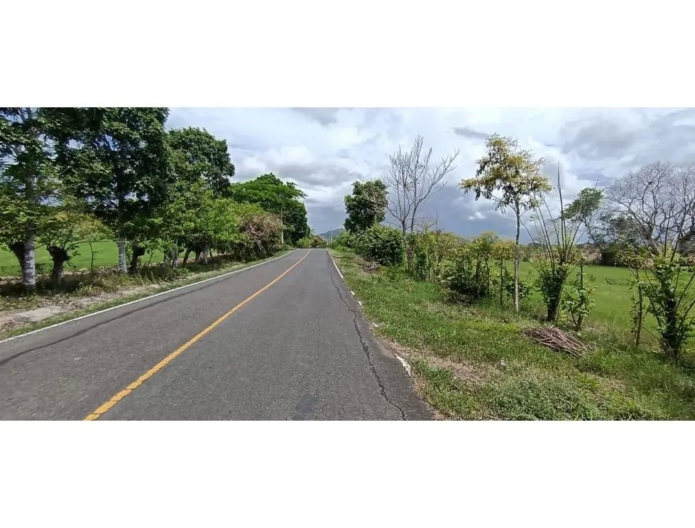 Venta de lote titulado de 1,005 m² en tonosí