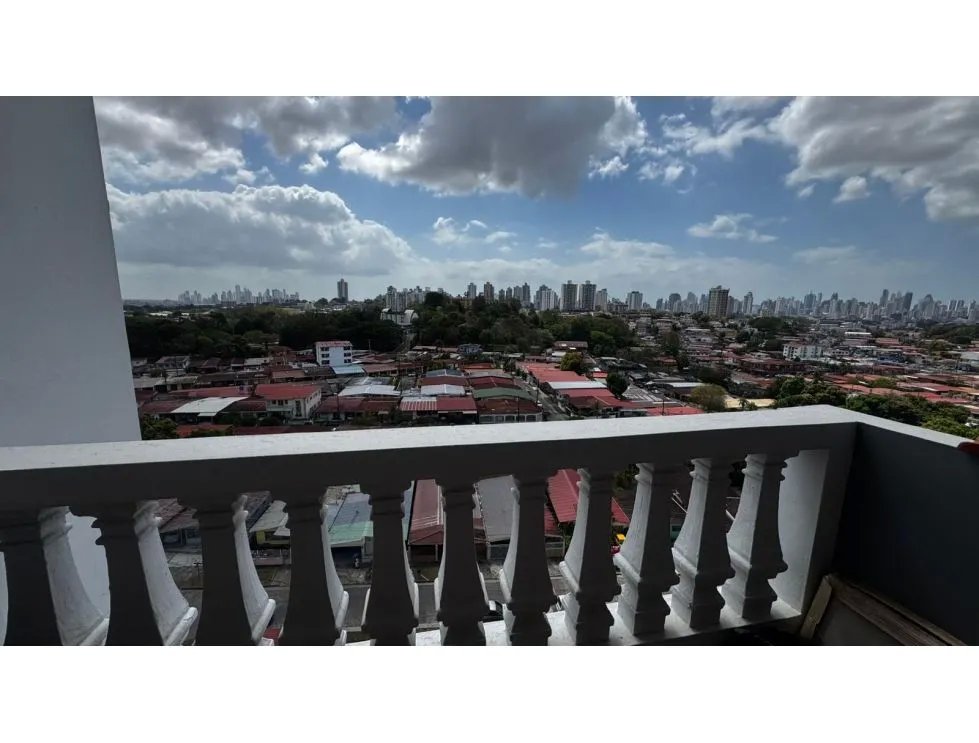 Apartamento en alquiler  ph colonia tower, villa cáceres (betania)
