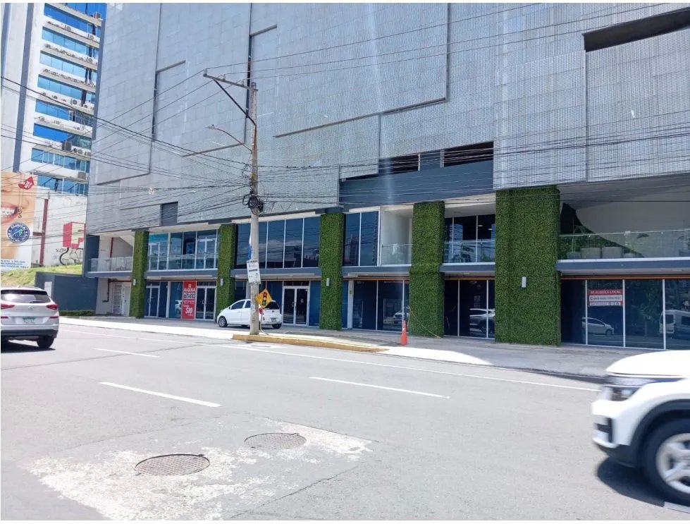 Alquiler de local comercial en bella vista, vía españa